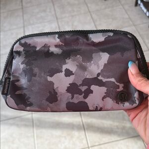 Lululemon Camouflage belt bag- new w tags